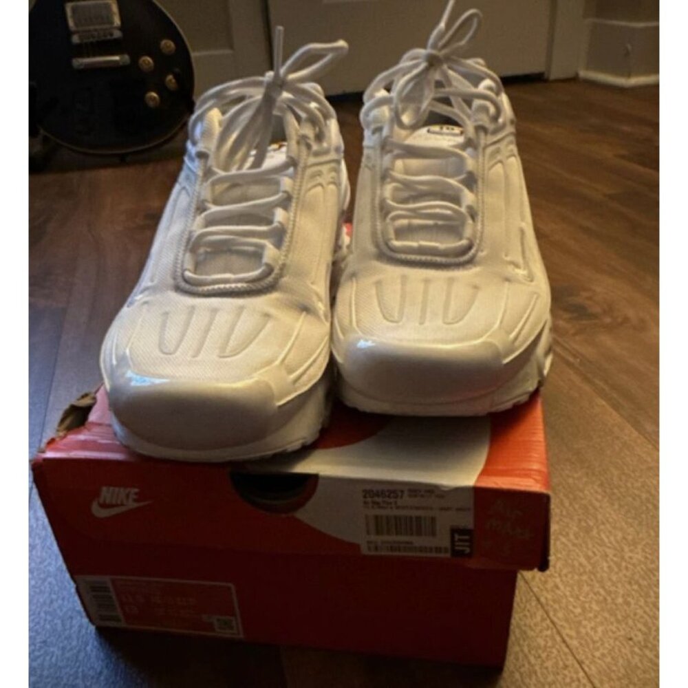 Nike Mens White Shox TL Sneakers Size 11 With Box - Picture 3 of 3